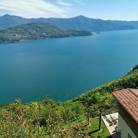 Mia Isola With Lake View, Garden And Swimming Pool Parzanica エクステリア 写真